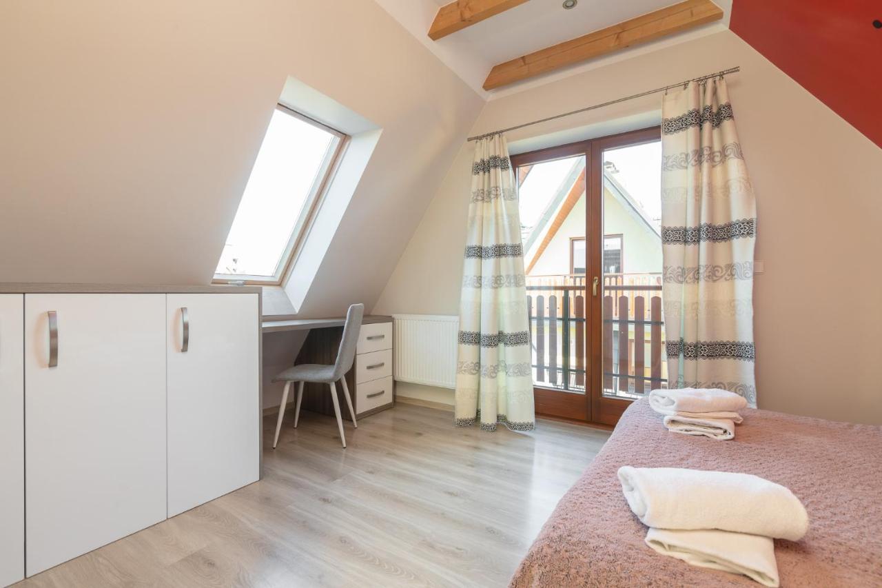 Apartamenty Domino - Кошелско Екстериор снимка